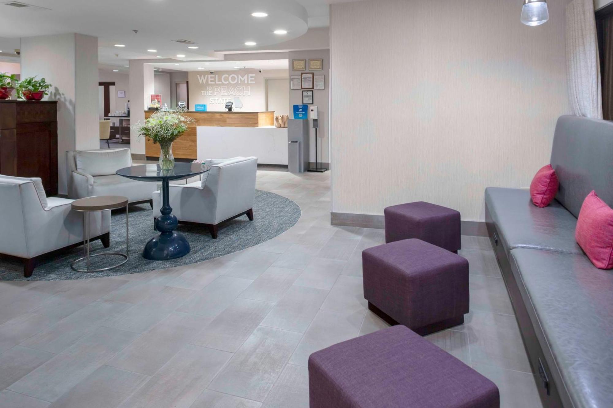 Hampton Inn Коньєрс Екстер'єр фото